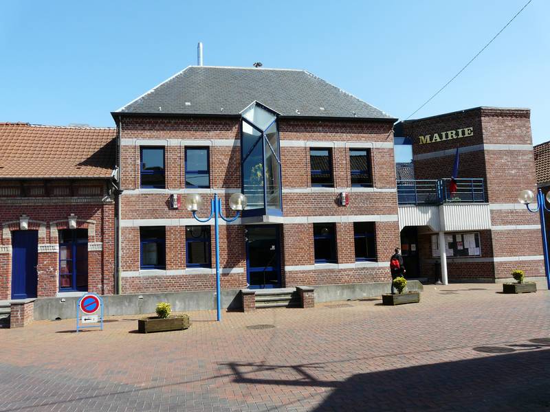 Fichier:Famars-Mairie.jpg