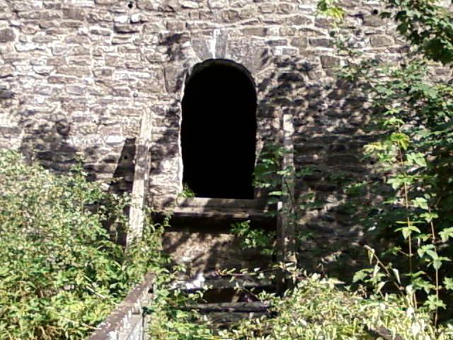 Fichier:Conde-Fortifications-00.jpg