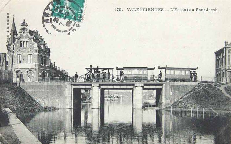 Fichier:800px-Valenciennes-Rame Escaut Jacob.jpg