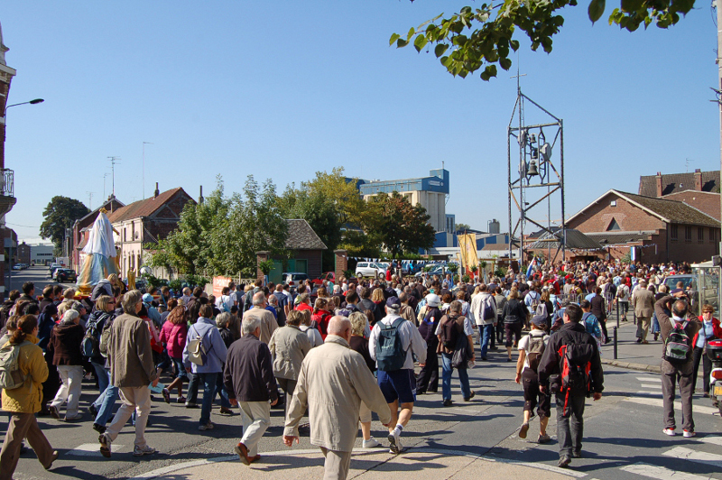 Fichier:20170124211043!02 Arret Eglise ND du Sacre Coeur fg de Paris.jpg