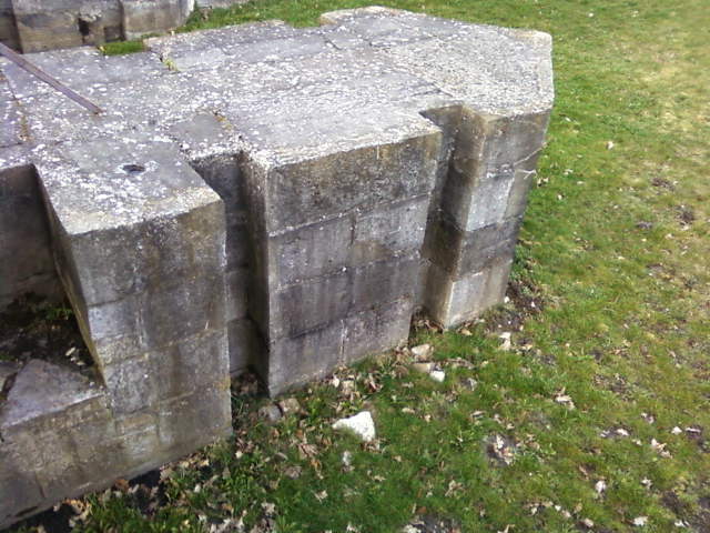 Fichier:Condé sur Escaut - Ecluse porte du Quesnoy.jpg