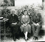 Fichier:180px-Famille Duvant.jpg