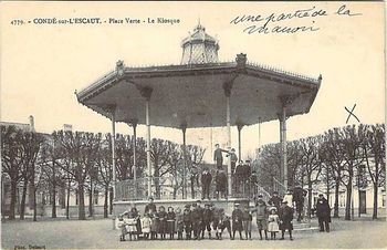 Fichier:350px-Conde-CPA-Place Verte.jpg