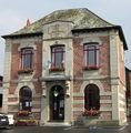 118px-Mairie-verchain-maugre.jpg