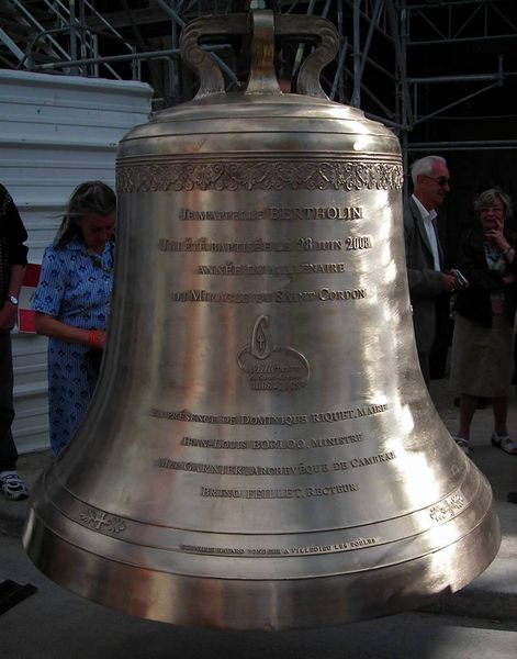 Fichier:471px-Valenciennes-Cloche Bertholin-2008.jpg