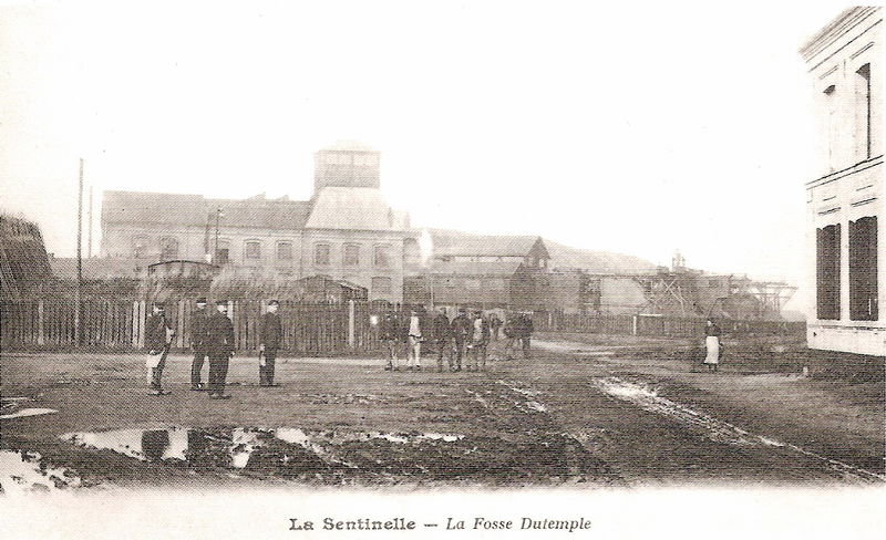Fichier:800px-Fosse Dutemple vers 1900.jpg