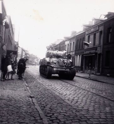 Fichier:Fresnes-2 septembre 1944.jpg
