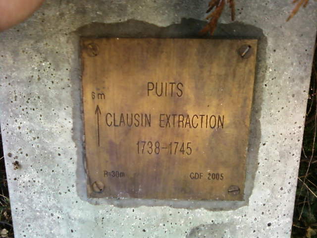Fichier:PuitsClausinExtraction.jpg