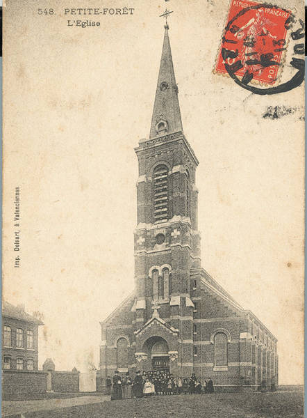 Fichier:20170124211050!Petit-Foret CPA Eglise.jpg
