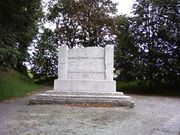 Fichier:180px-Condé sur Escaut - MemorialRempartCondé.jpg.jpg