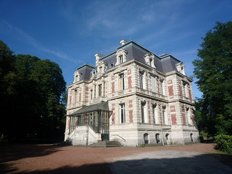 Fichier:20170124211058!Anzin-Chateau Dampierre.jpg