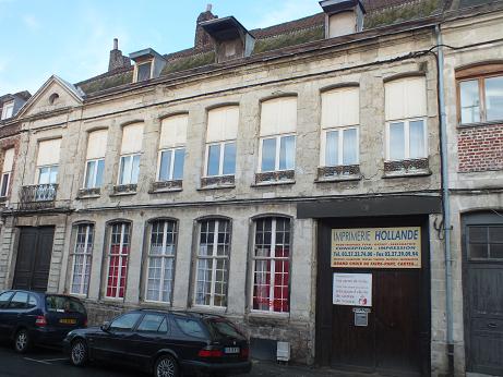 desc=28, rue de l'Intendance