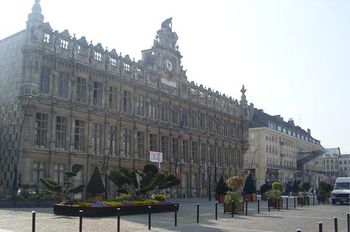 Fichier:350px-Hotel de ville.jpg