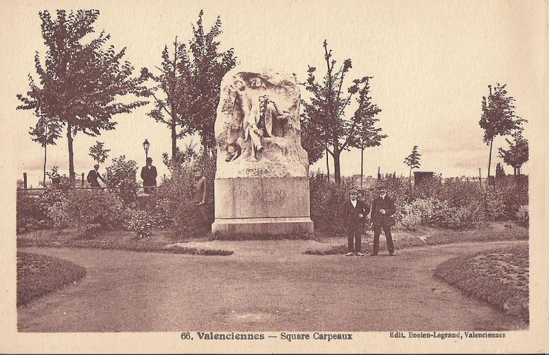 Fichier:GBa-CPA-Monument Carpeaux.jpg