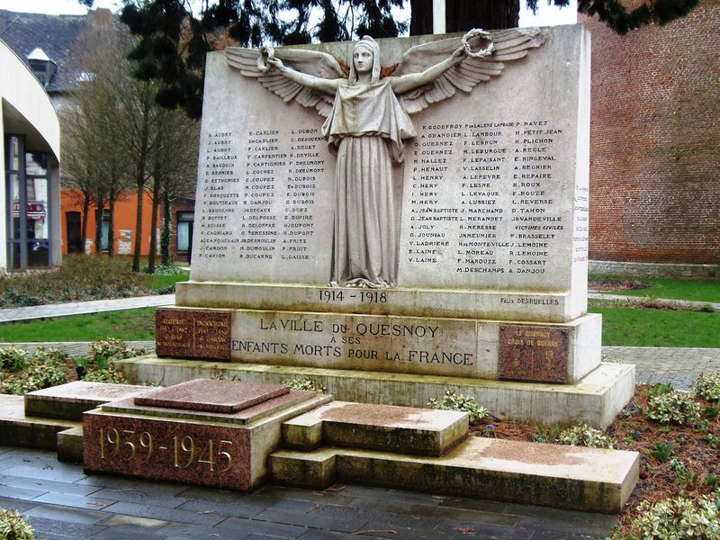 Fichier:Quesnoy MoM.jpg