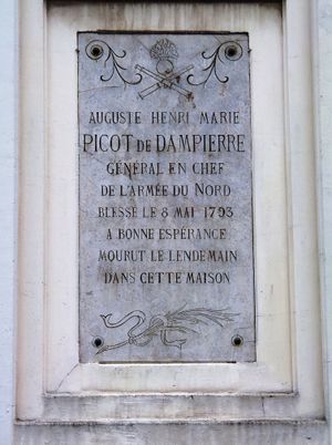 Valenciennes-Dampierre Plaque.jpg