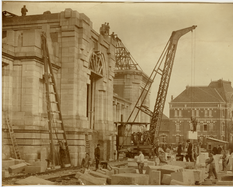 Fichier:Musee en construction-4.png