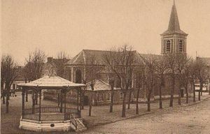 Raismes-CPA-Eglise kiosque.jpg
