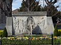 Valenciennes-Monument Henri-Legrand.jpg
