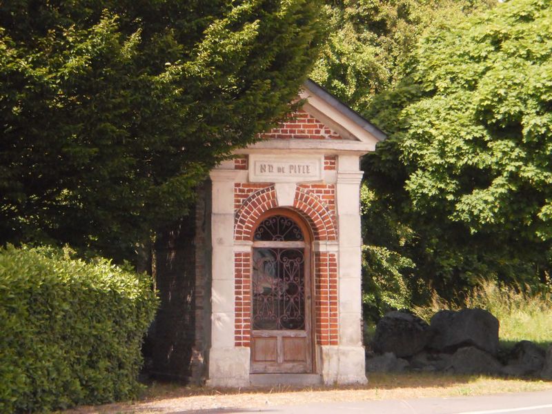 Fichier:20170124211040!Raismes - Chapelle ND de Pitié.JPG