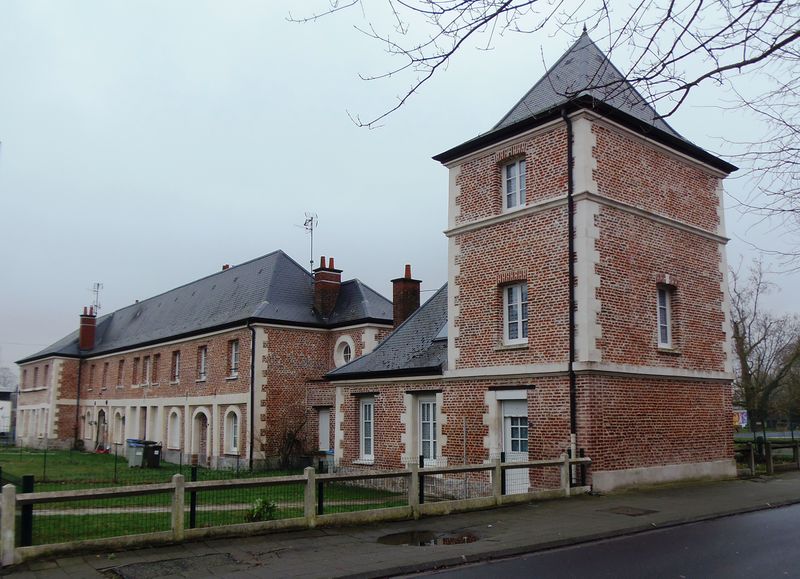 Fichier:Denain-Pigeonnier Lebret.jpg