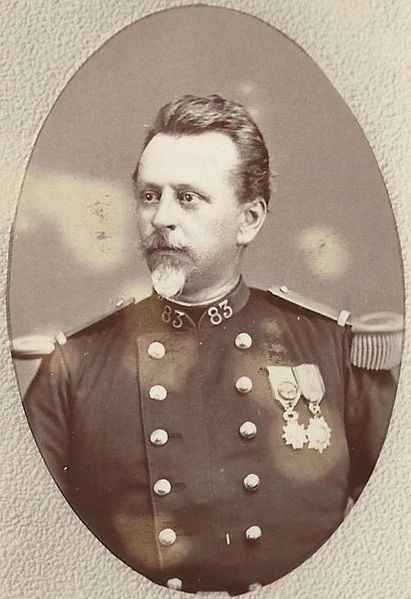 Fichier:Conde-General Leon de Poilloue.jpg