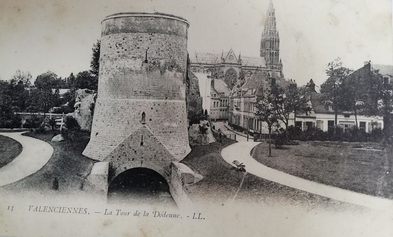 Fichier:Valenciennes-1910 Tour Dodenne.jpg