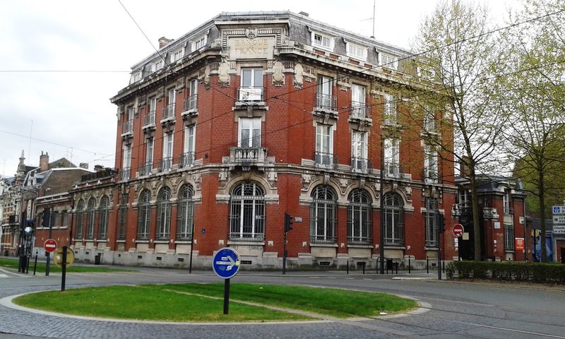 Fichier:Valenciennes-Bvd Froissart-BdF.jpg