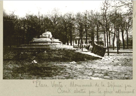 Valenciennes-Colonne Defense a terre.png