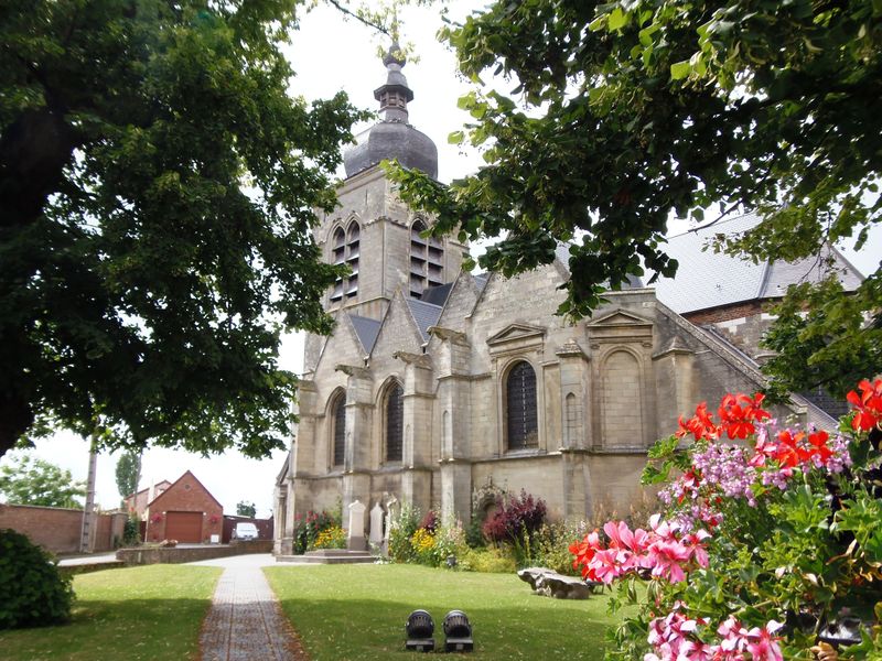 Fichier:Mastaing-Eglise Saint-Martin.jpg