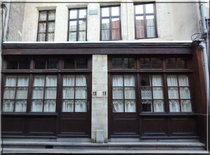 Valenciennes-rue Askievre 13-14.jpg