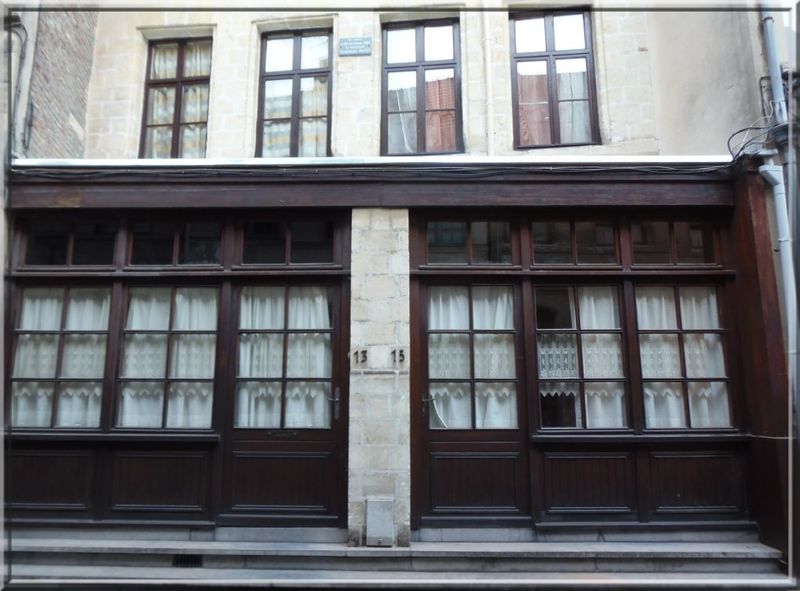 Fichier:Valenciennes-rue Askievre 13-14.jpg