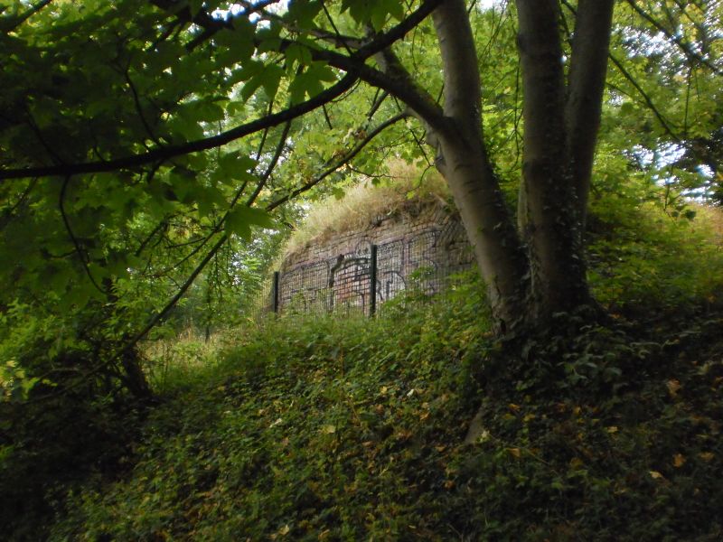 Fichier:Condé sur Escaut - Casemate bastion de Tournai.JPG